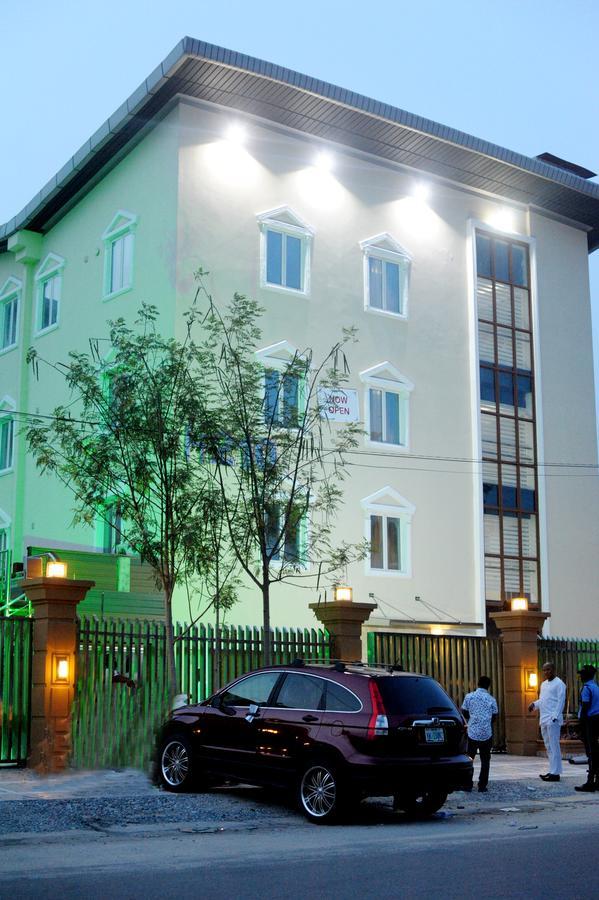 H210 Otel Aliayabiagba Dış mekan fotoğraf